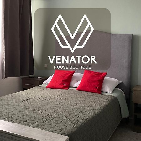 6 Venator House Boutique Aparthotel เลออน ภายนอก รูปภาพ